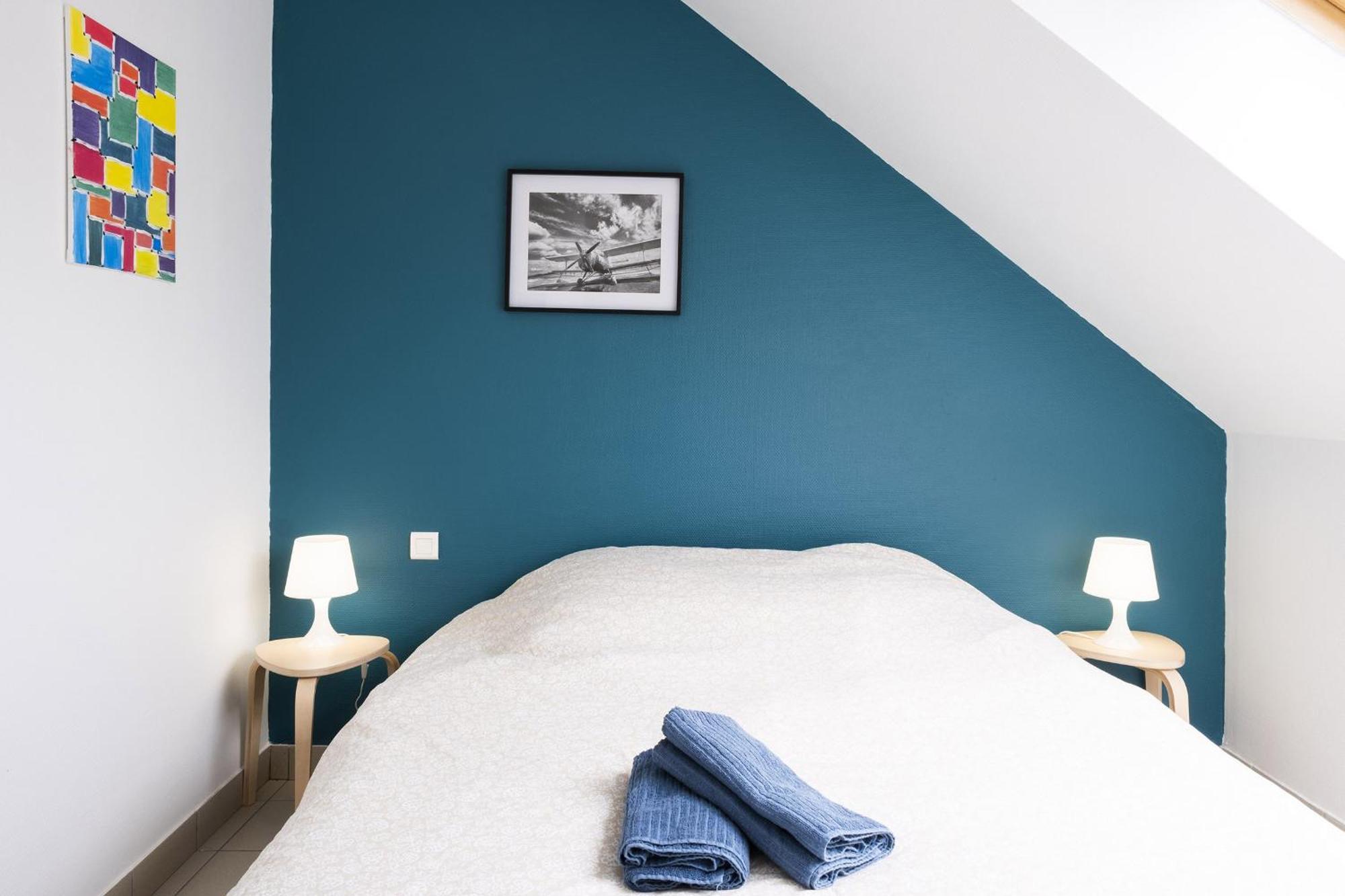 gîte de l'artiste Segré ✰ T2 confort ✰ centre ✰ 2 lits Esterno foto